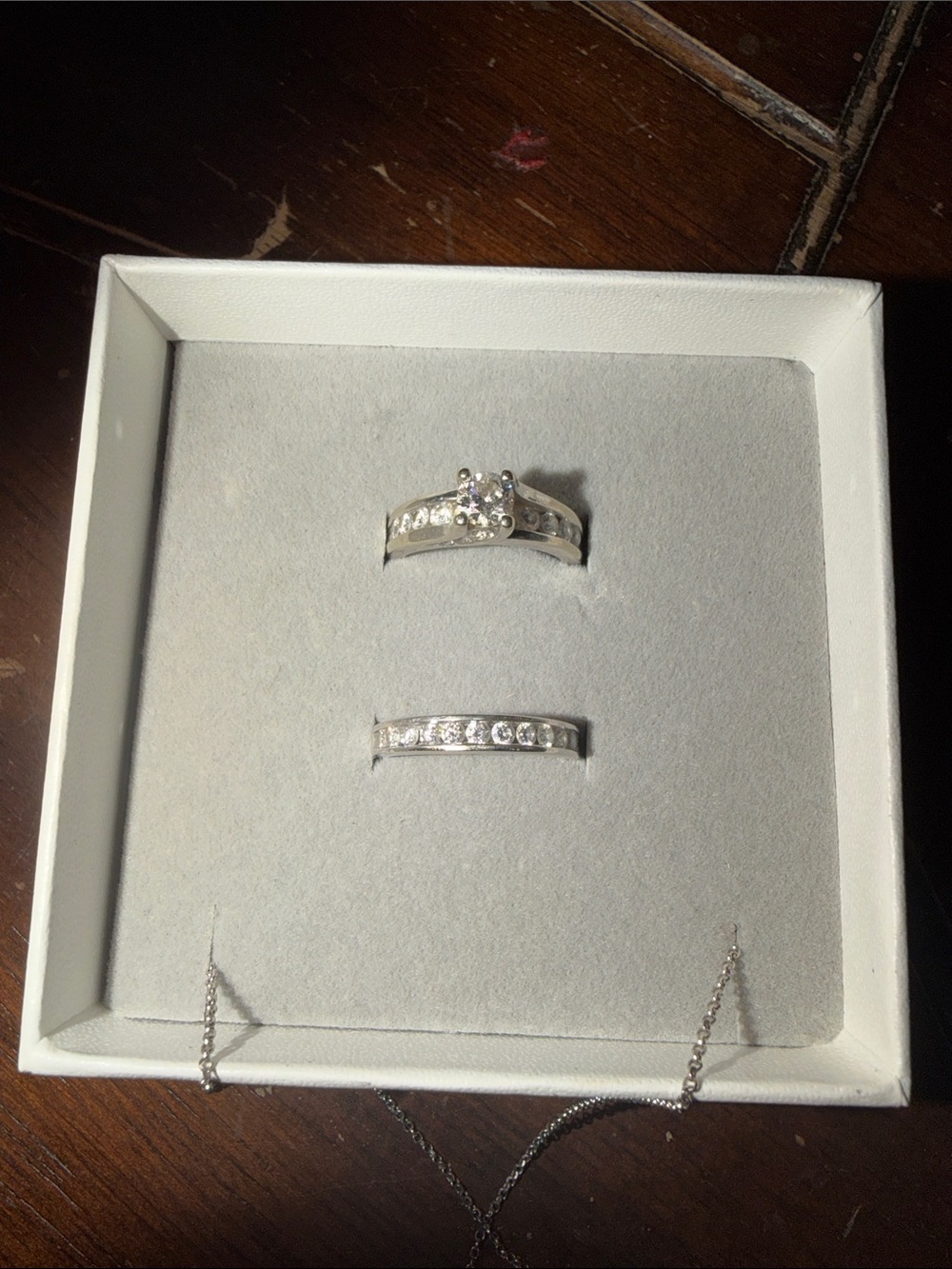 Natural diamonds princess cut, 14 k white gold